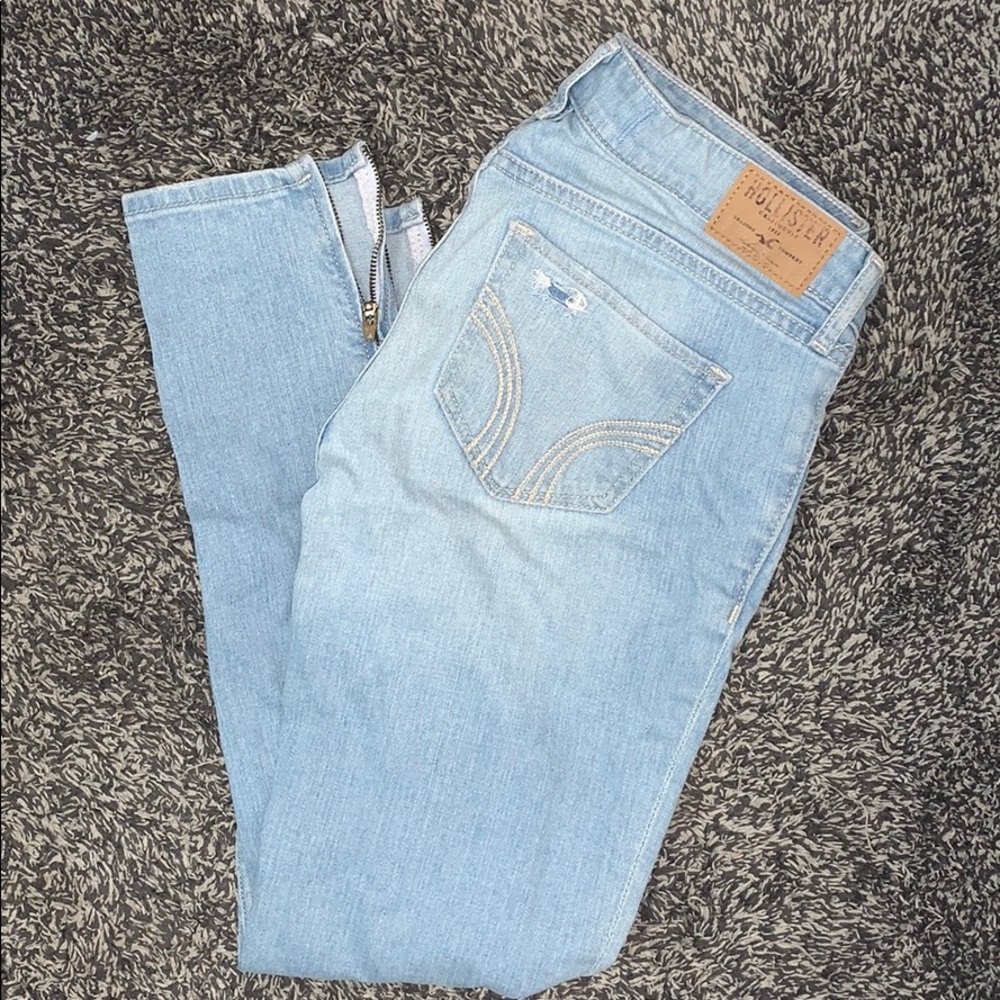 Ripped Hollister Skinny Jeans